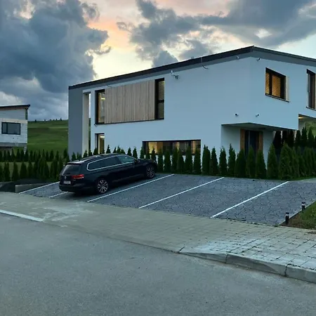 Luxury Apartment Maly Slavkov